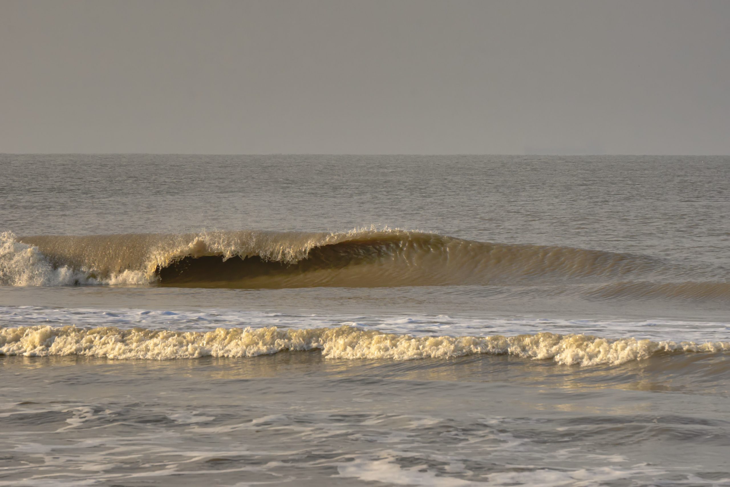Lees meer over het artikel Leer surf voorspellen – Les 1: Wat is swell?