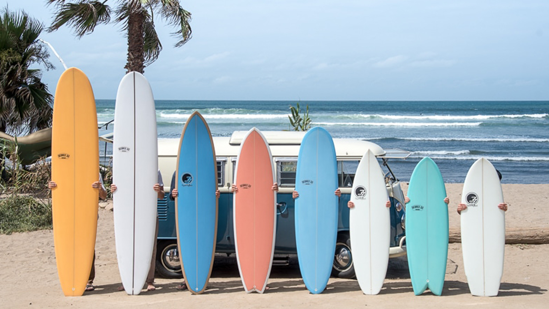 Lees meer over het artikel Ons advies over je eerste surfboard